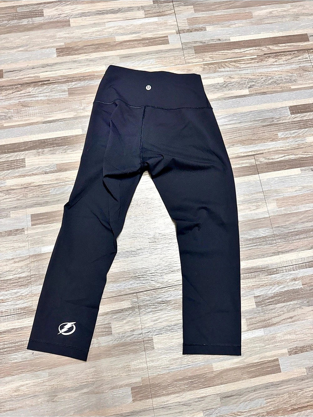 lululemon Tampa Bay Lightning Special Edition Leggings Black Leggings Size 6